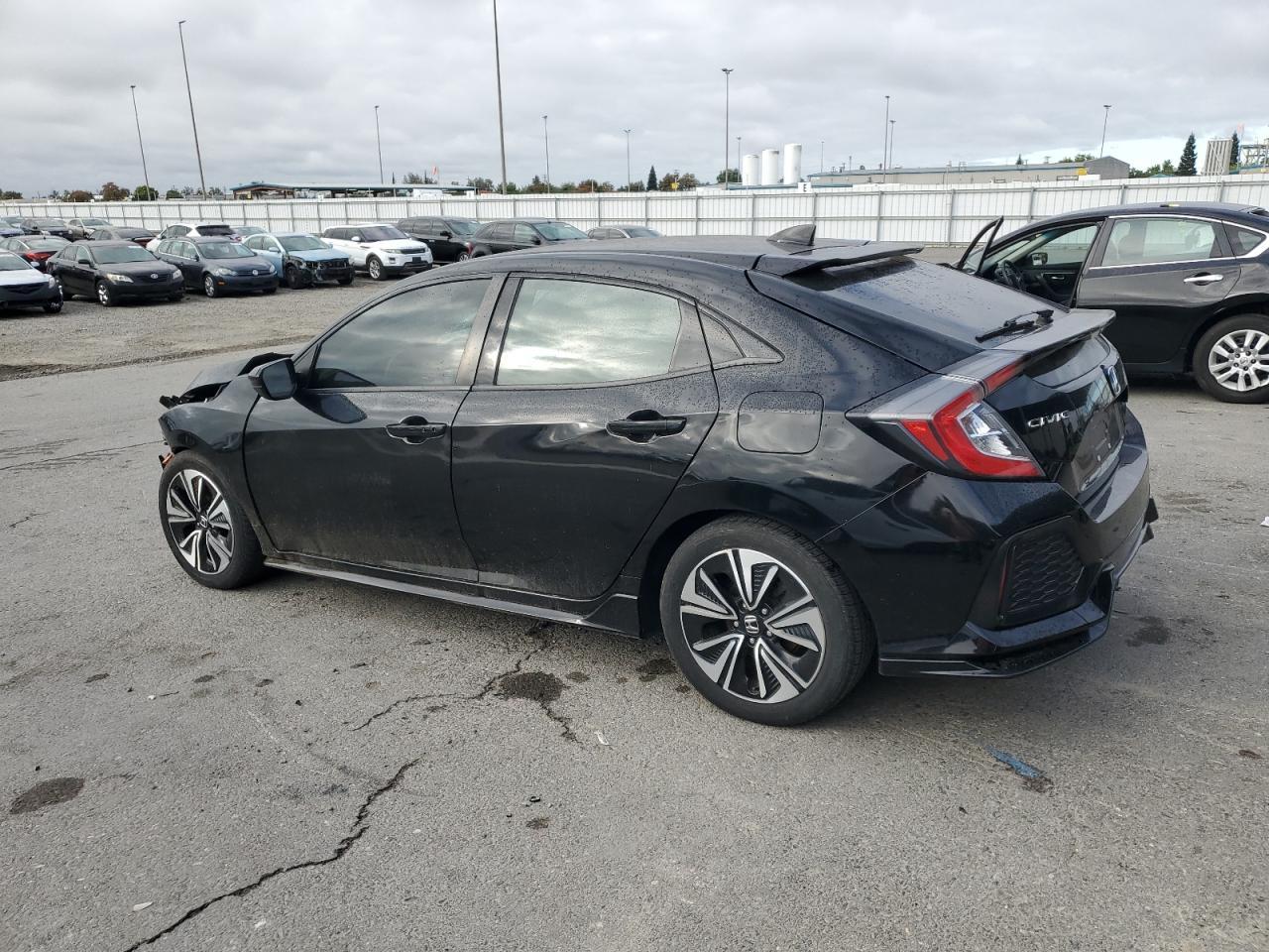 2019 Honda Civic Sport - Фото 2