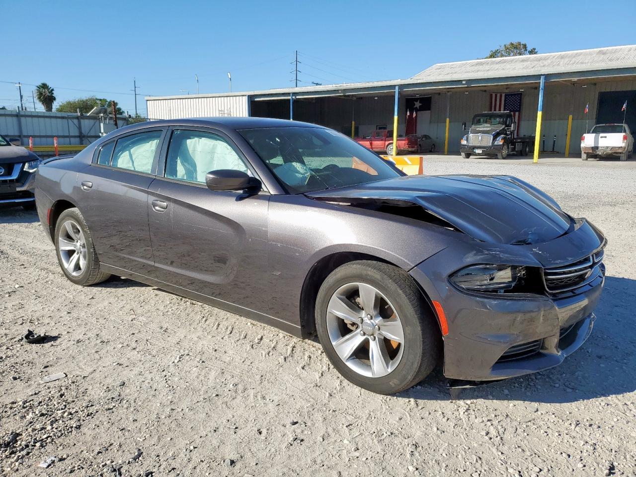 2015 Dodge Charger Se - Image 4