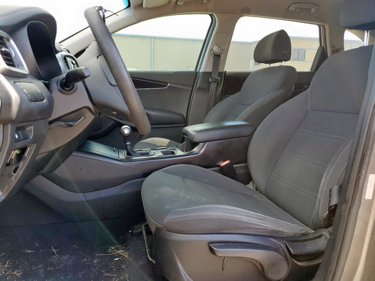 2018 Kia Sorento Lx - Image 7