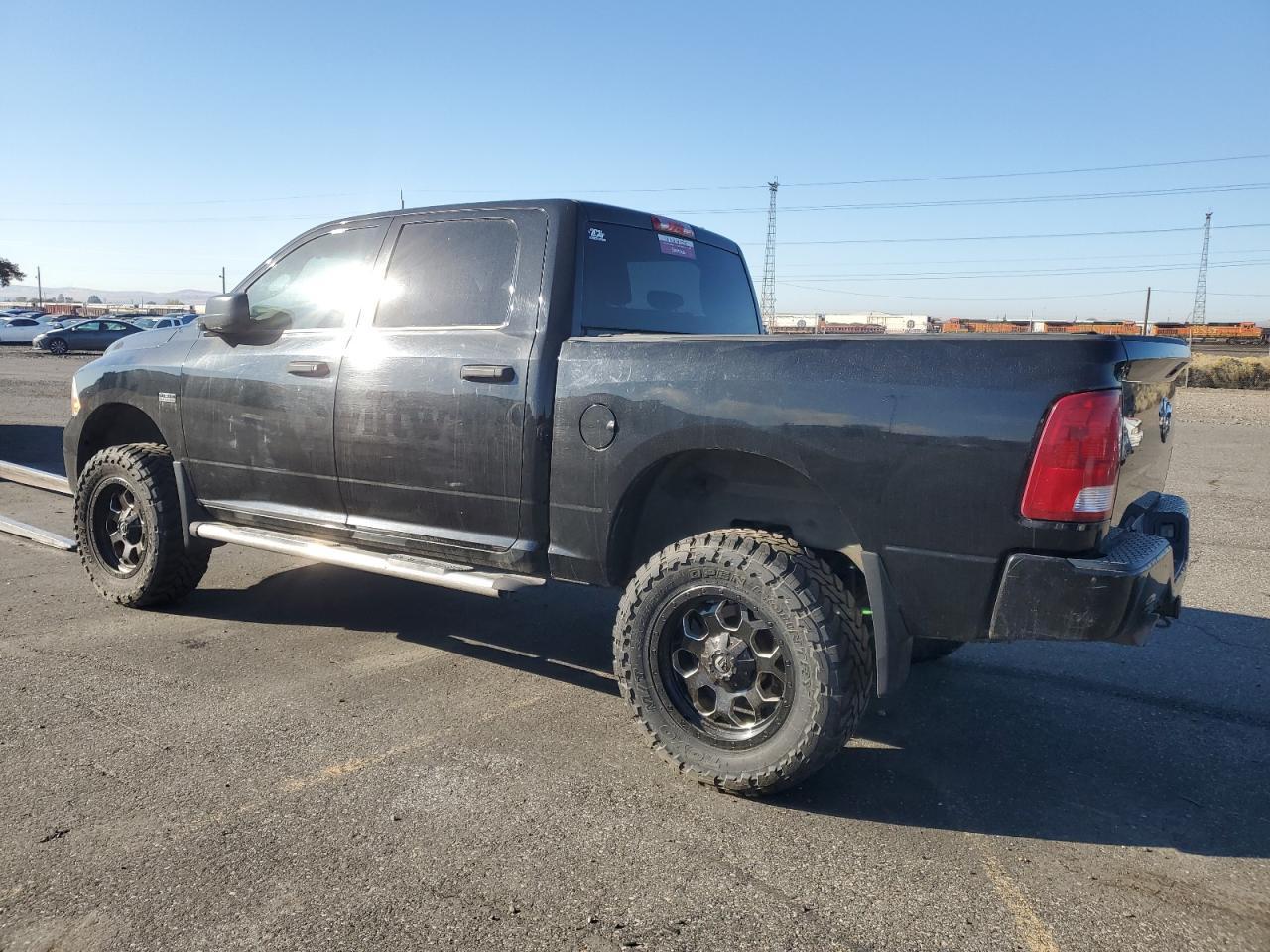 2012 Dodge Ram 1500 St - Фото 2