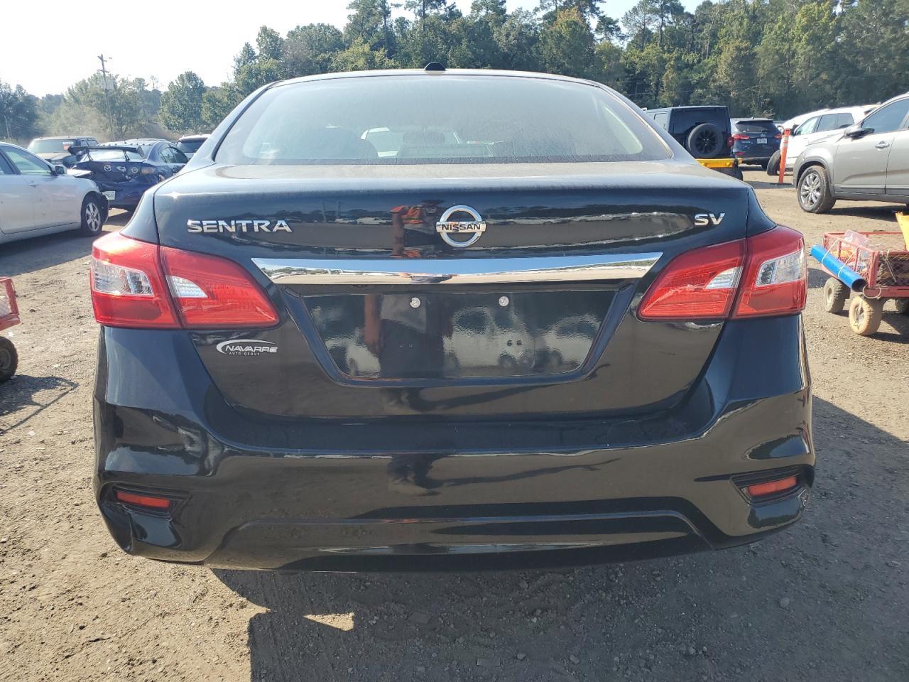 2019 Nissan Sentra S - Image 6