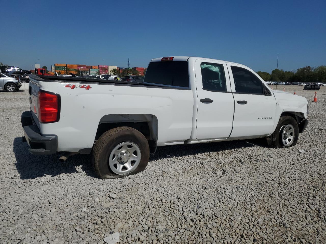 2018 Chevrolet Silverado K1500 - Image 3