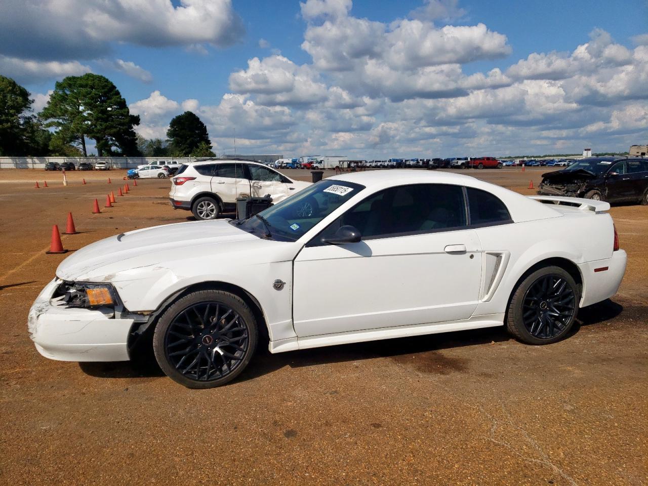 2004 Ford Mustang