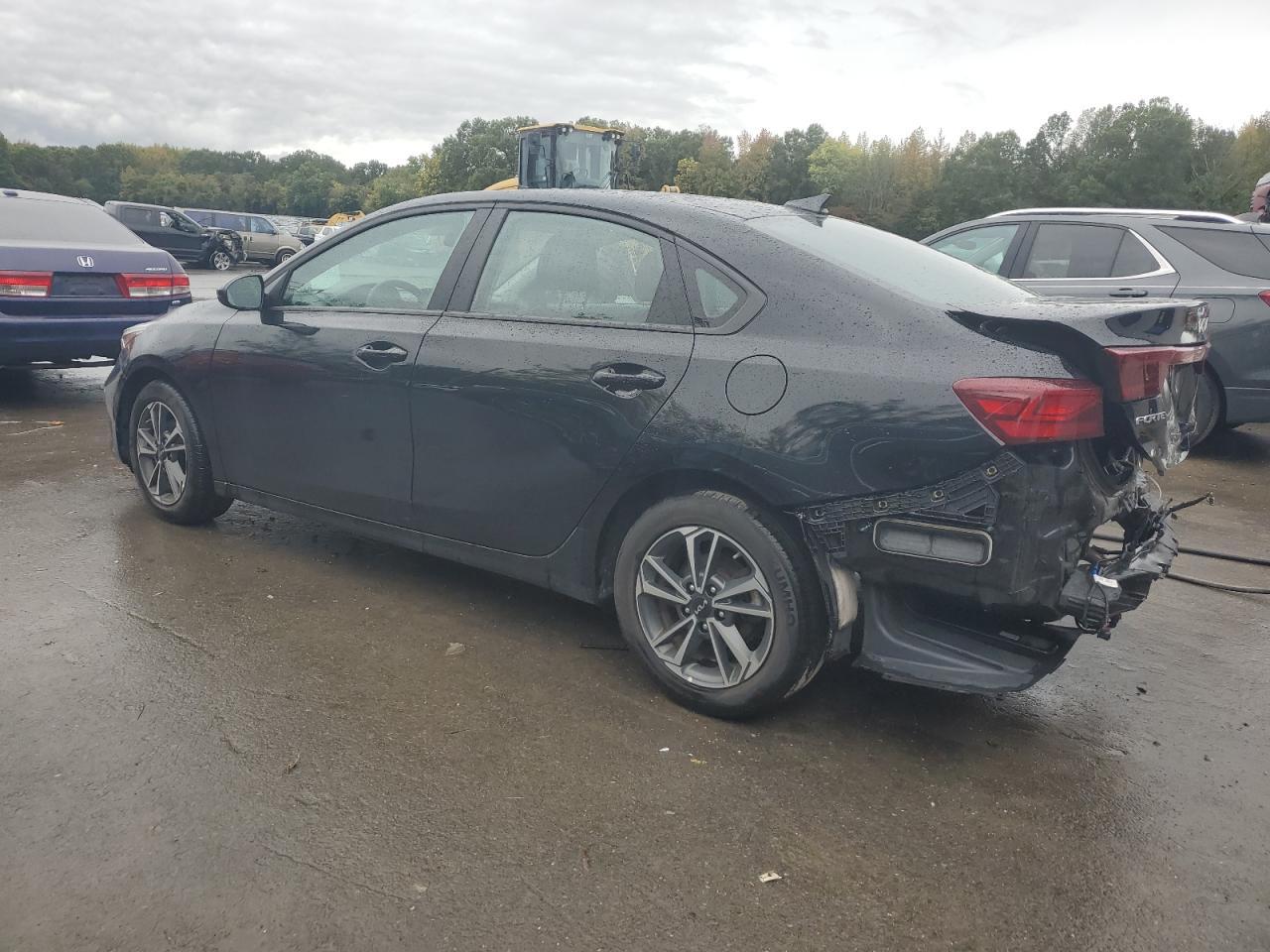 2024 Kia Forte Lx - Фото 2