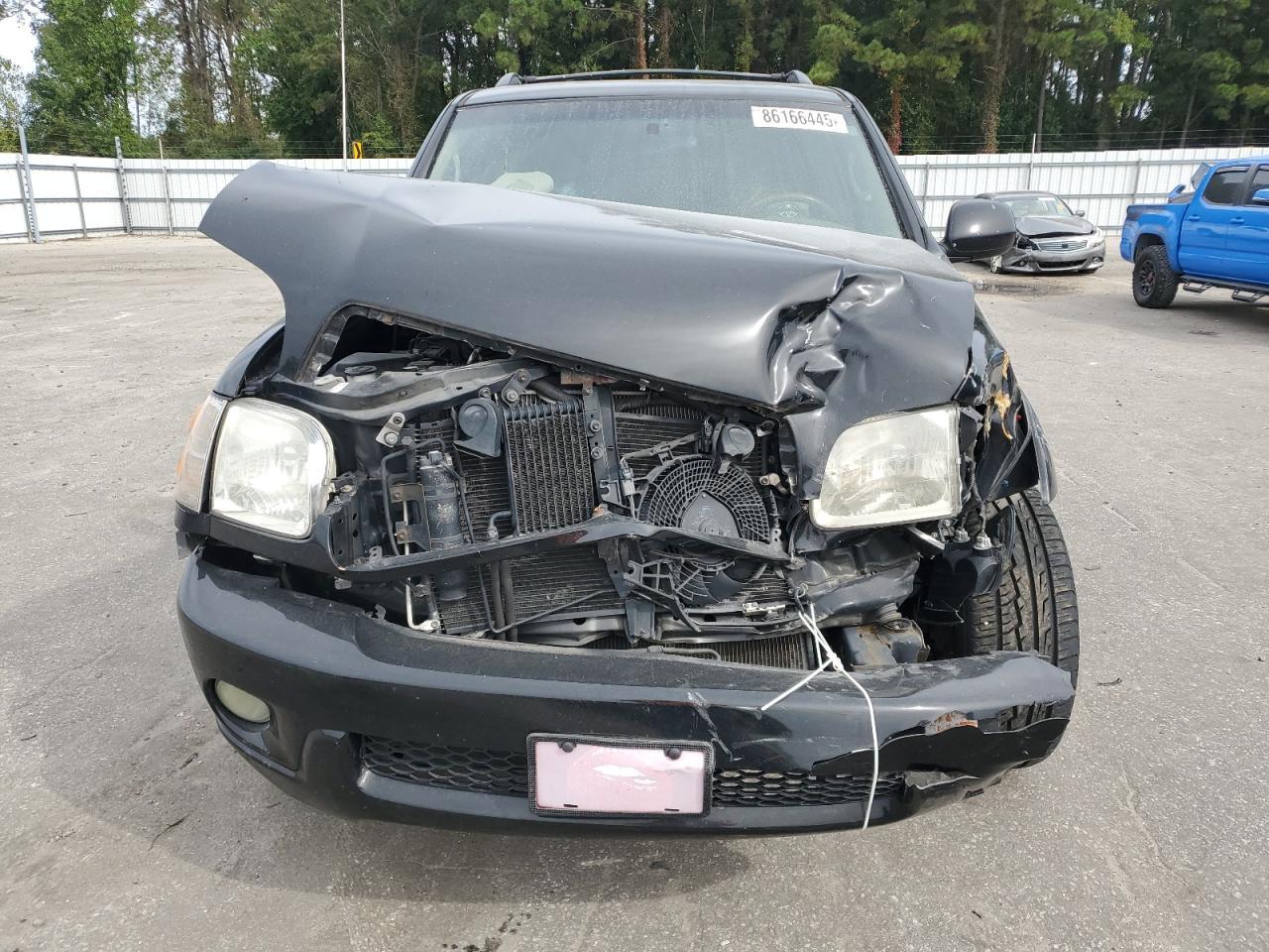 2004 Toyota Sequoia Limited - Image 5