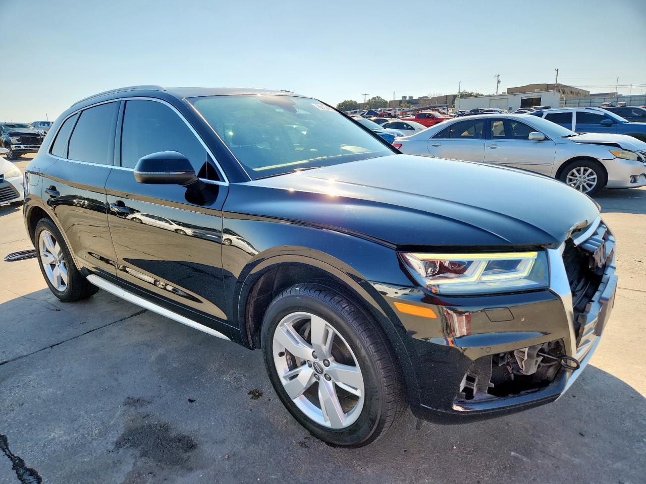 2018 Audi Q5 Premium Plus - Image 4