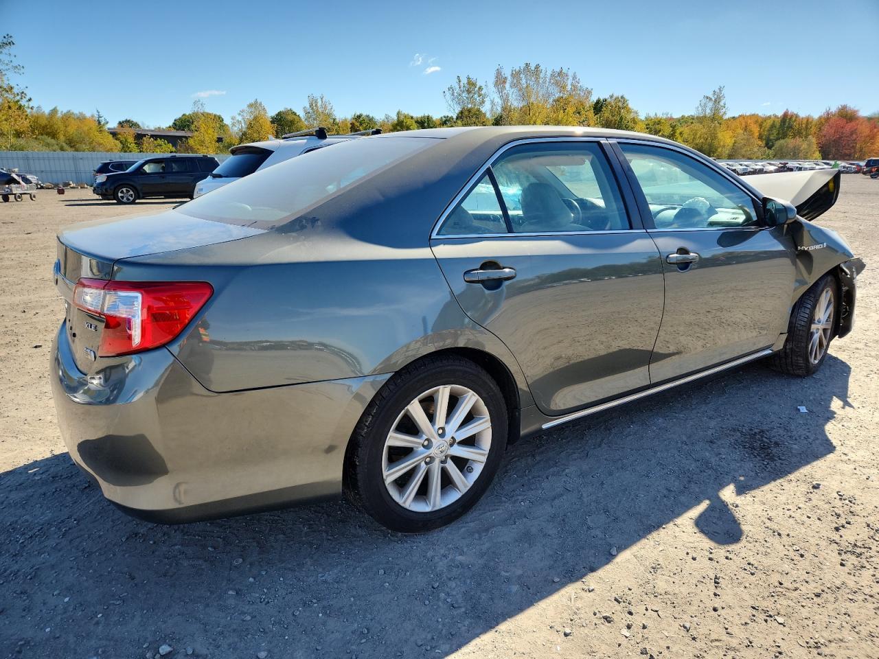 2012 Toyota Camry Hybrid - Image 3