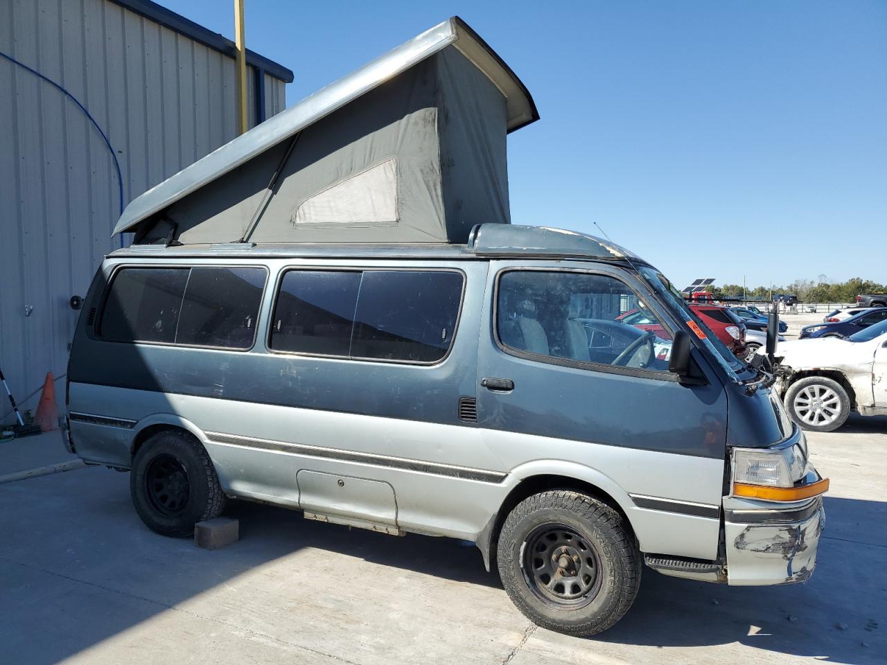 1992 Toyota Hi Ace - Фото 4