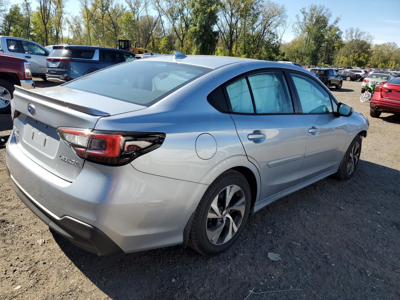 2023 Subaru Legacy Premium - Фото 3