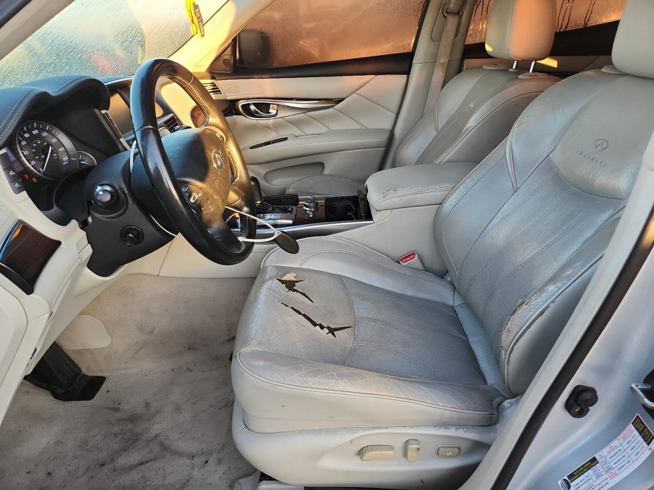 2013 Infiniti M37 - Image 7