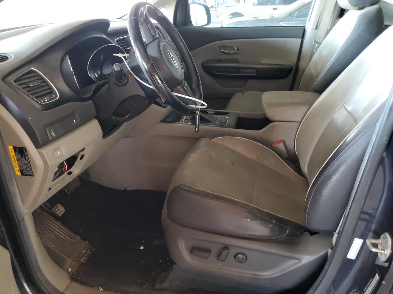 2017 Kia Sedona Lx - Фото 7