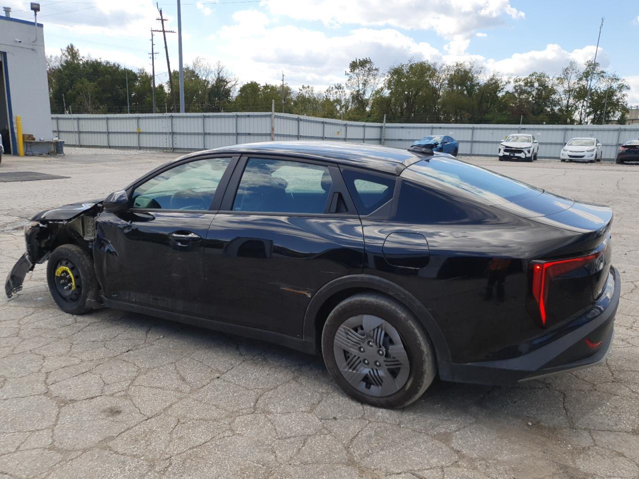 2025 Kia K4 Lx - Фото 2