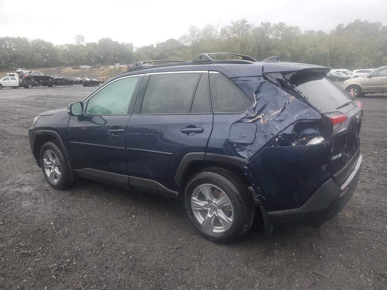 2024 Toyota Rav4 Xle - Фото 2