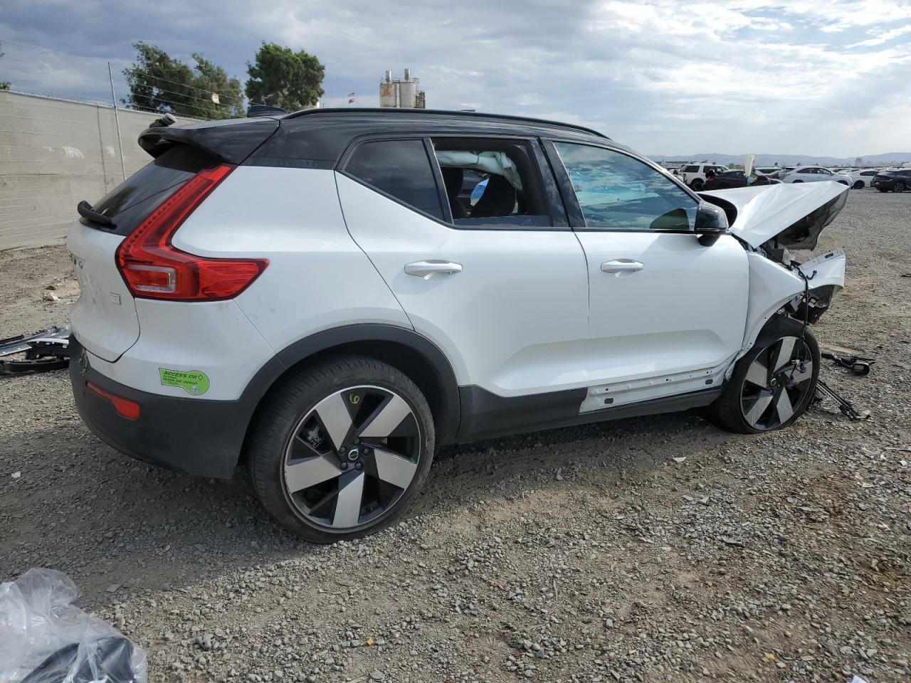 2023 Volvo Xc40 Recharge Ultimate - Фото 3