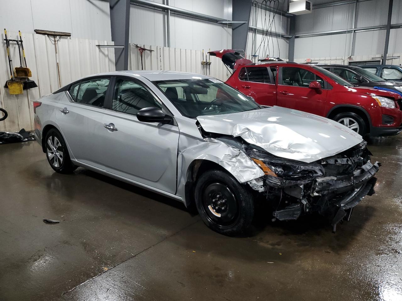 2024 Nissan Altima S - Фото 4