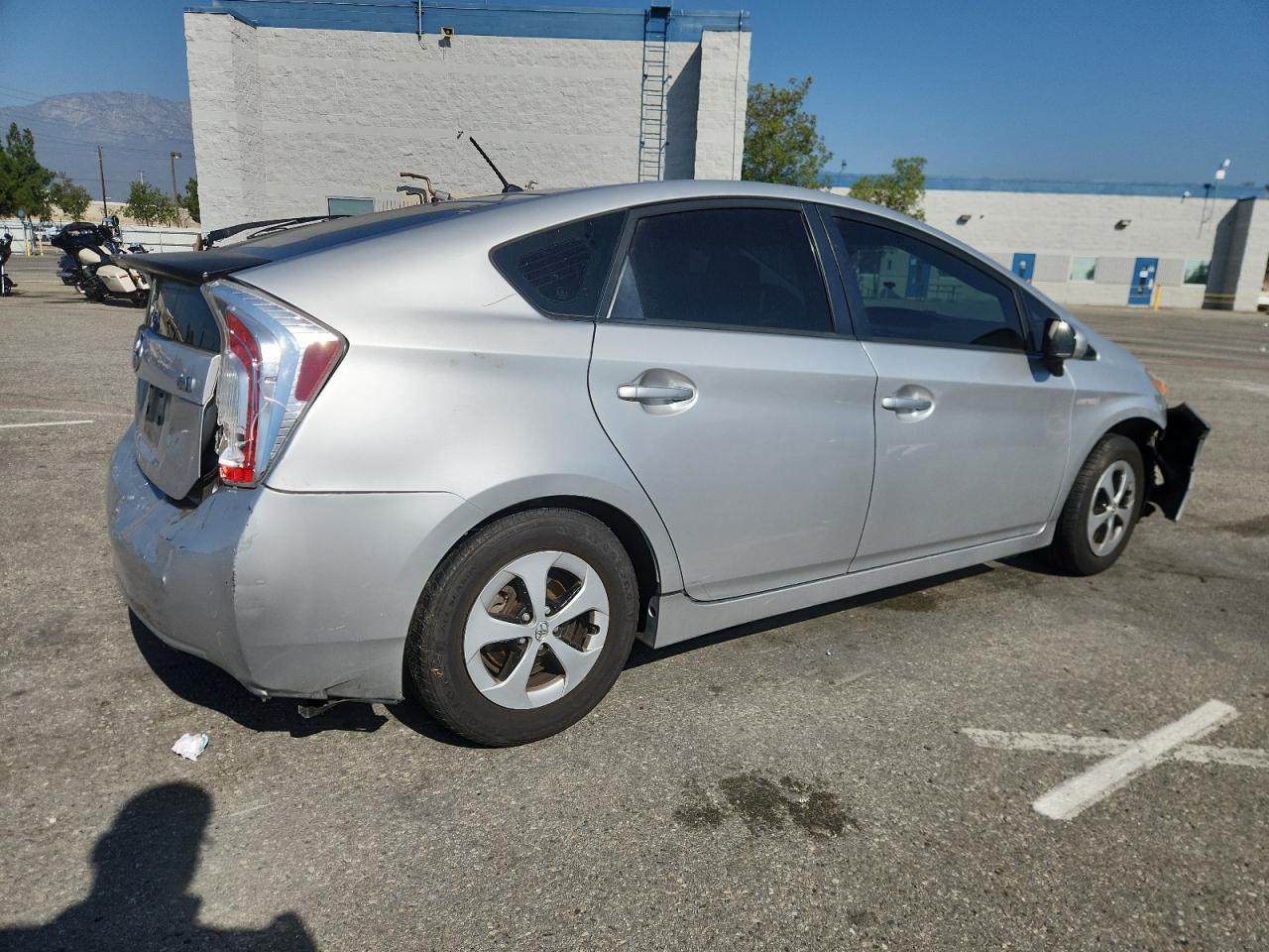 2015 Toyota Prius - Image 3