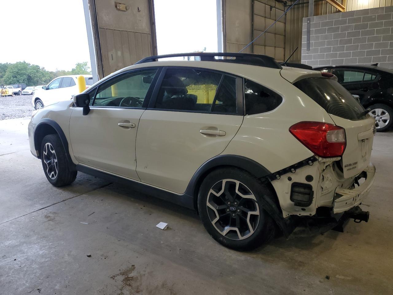 2017 Subaru Crosstrek Premium - Фото 2