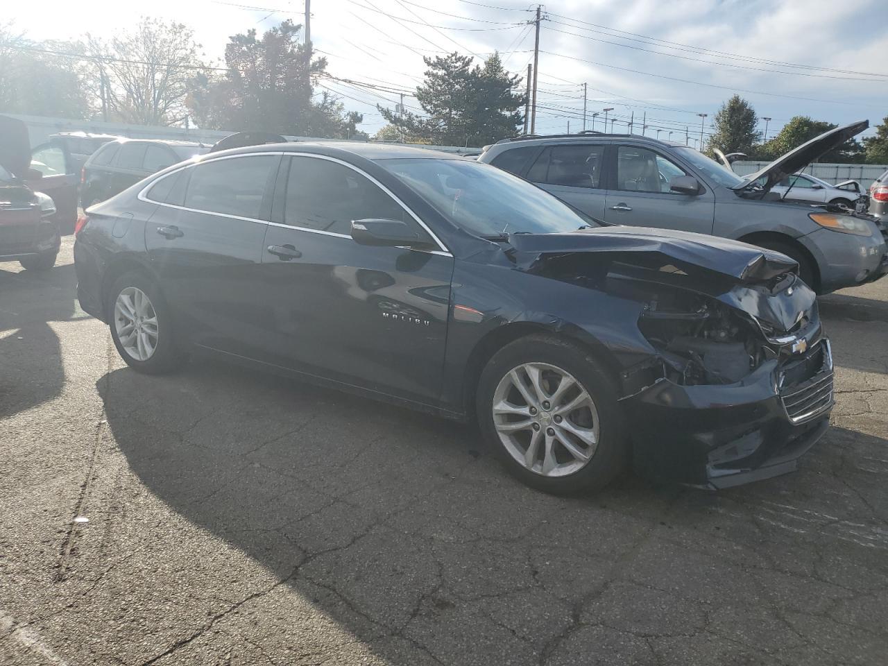2017 Chevrolet Malibu Lt - Image 4