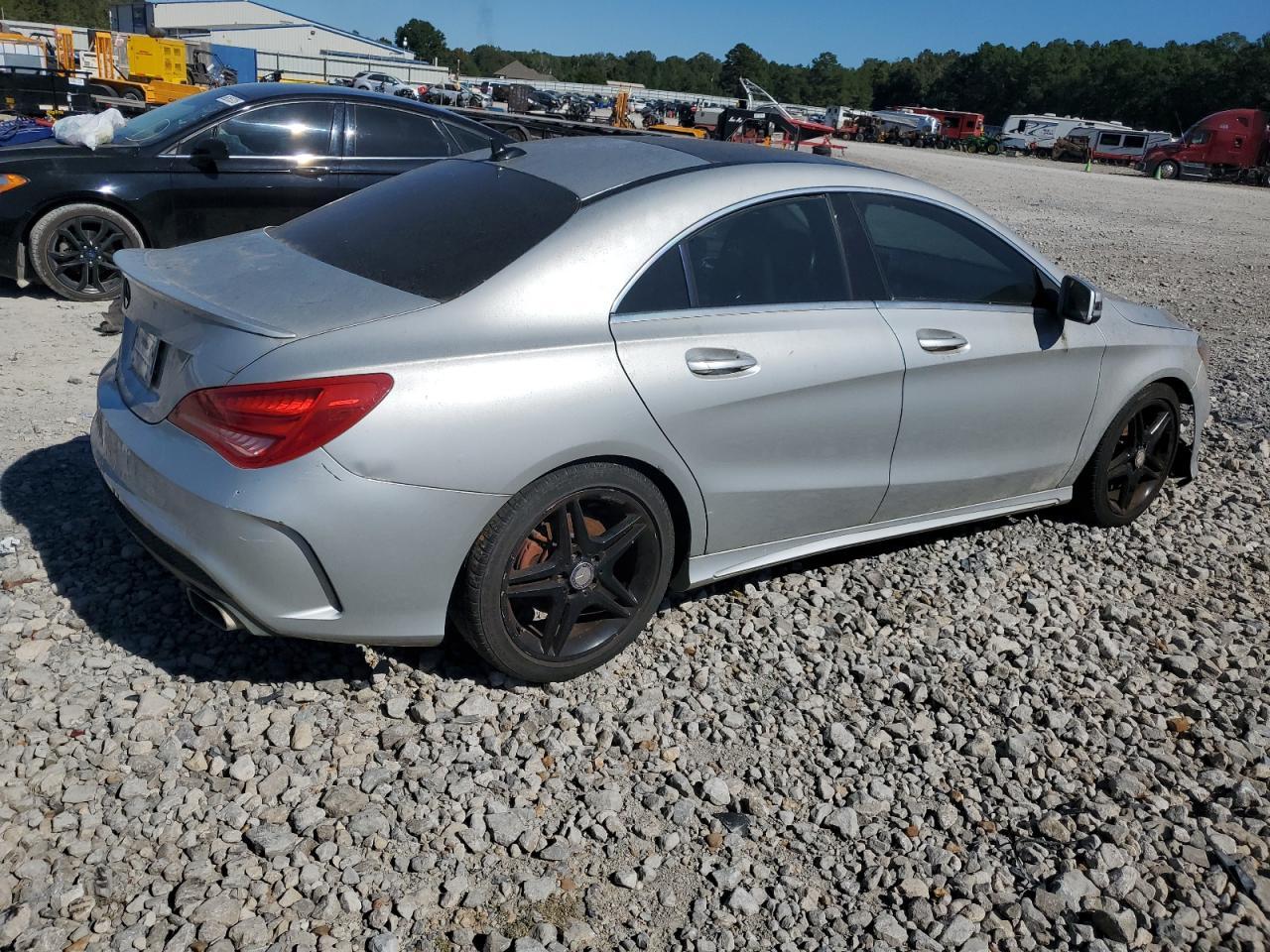 2014 Mercedes-Benz Cla 250 - Фото 3