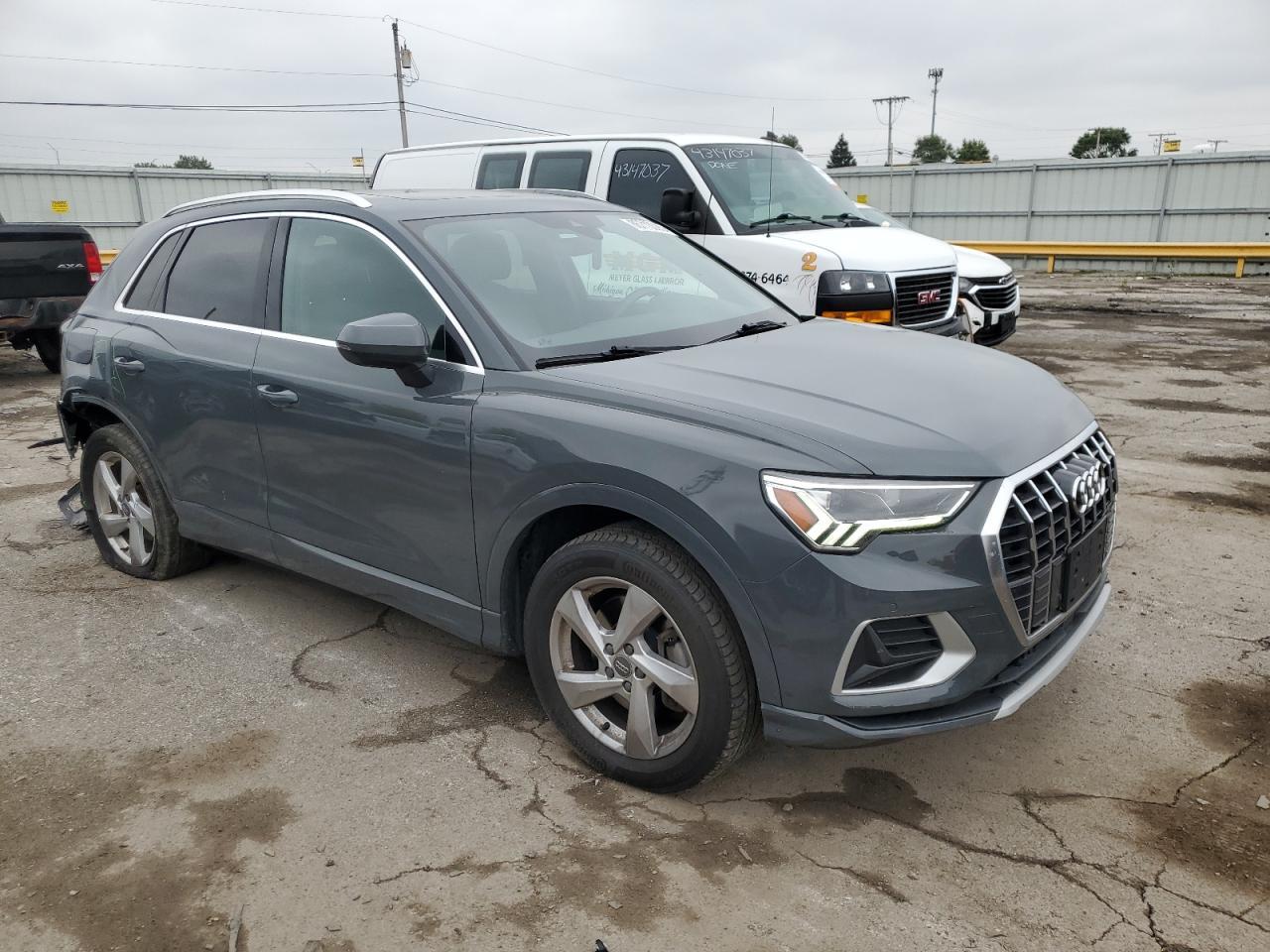 2019 Audi Q3 Premium Plus - Image 4