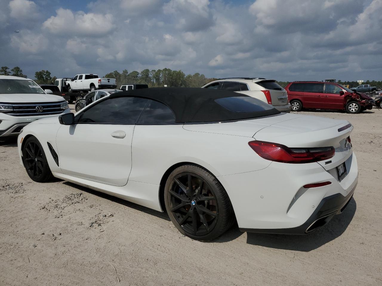 2020 BMW M850Xi - Фото 2