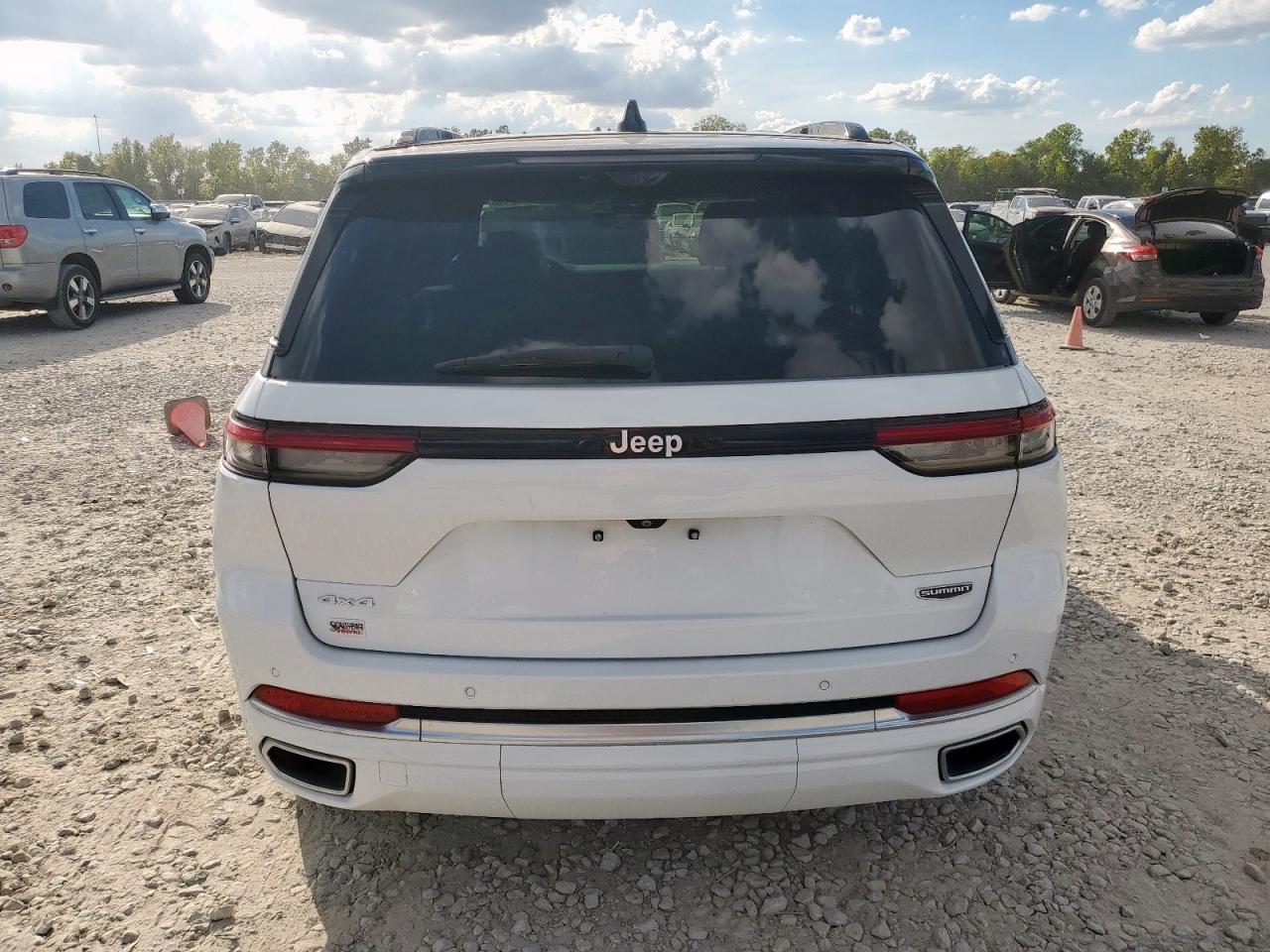 2024 Jeep Grand Cherokee Summit - Фото 6