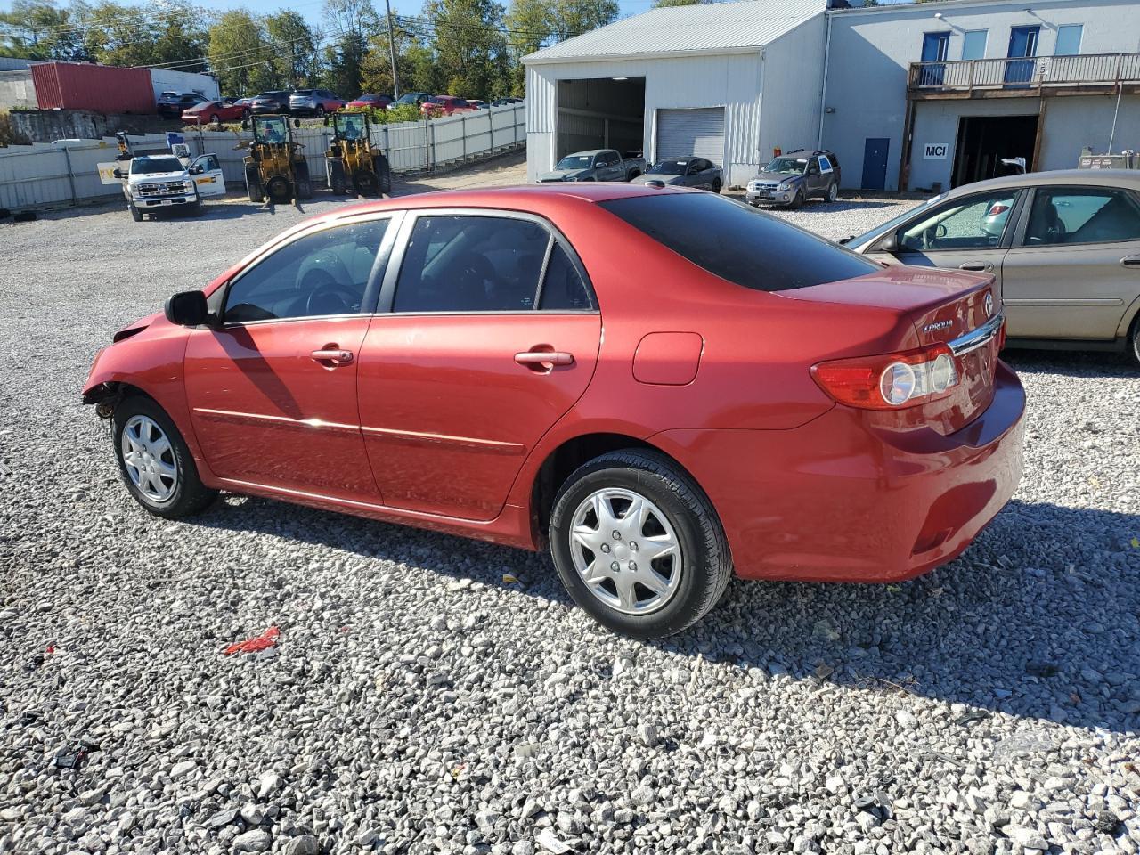 2011 Toyota Corolla Base - Фото 2