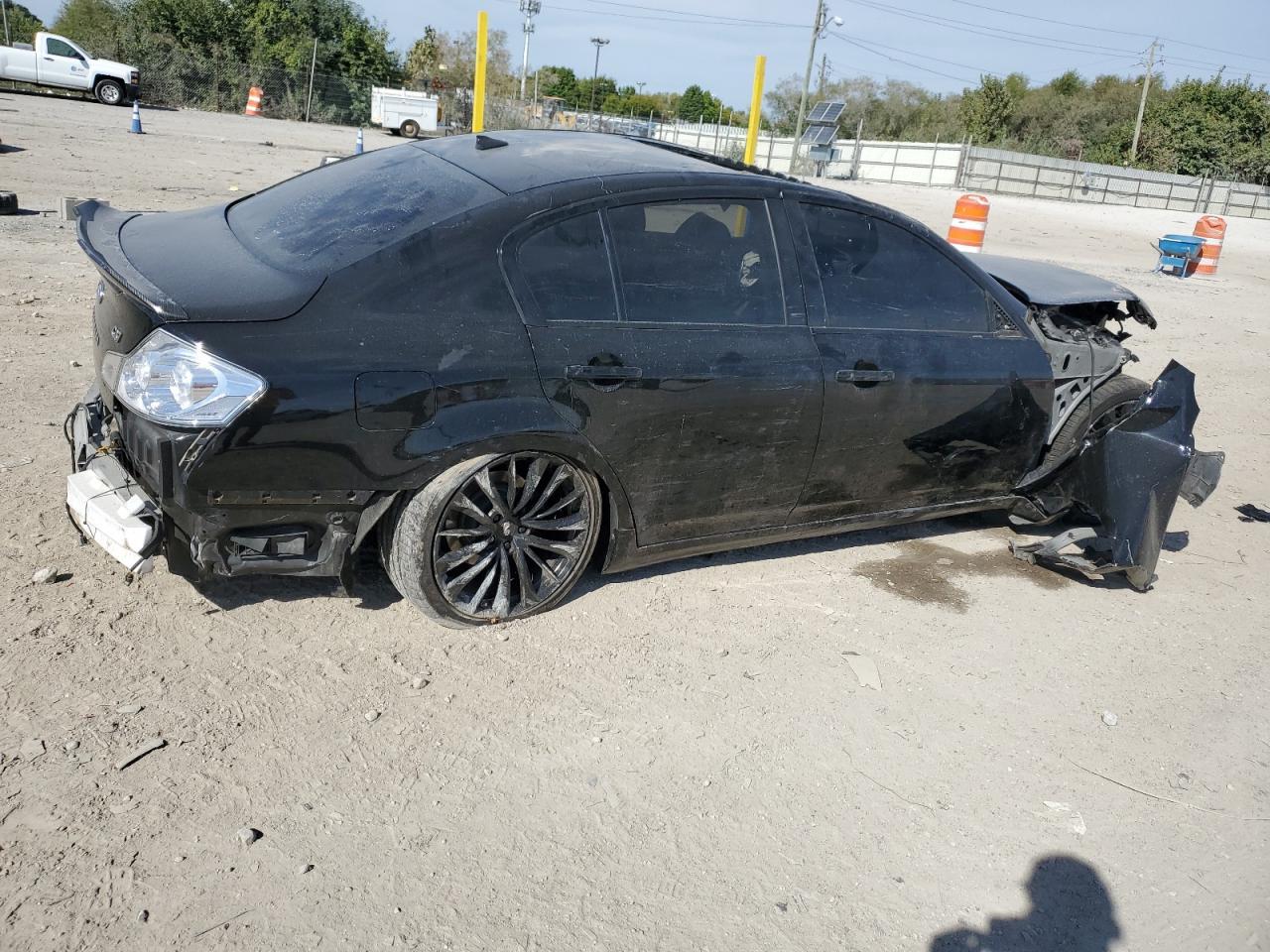 2013 Infiniti G37 Base - Фото 3
