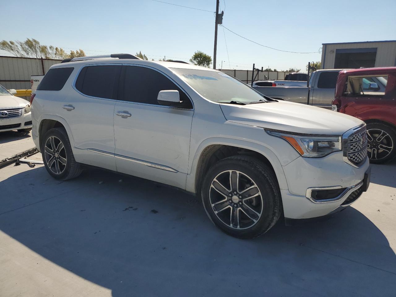 2019 GMC Acadia Denali - Фото 4