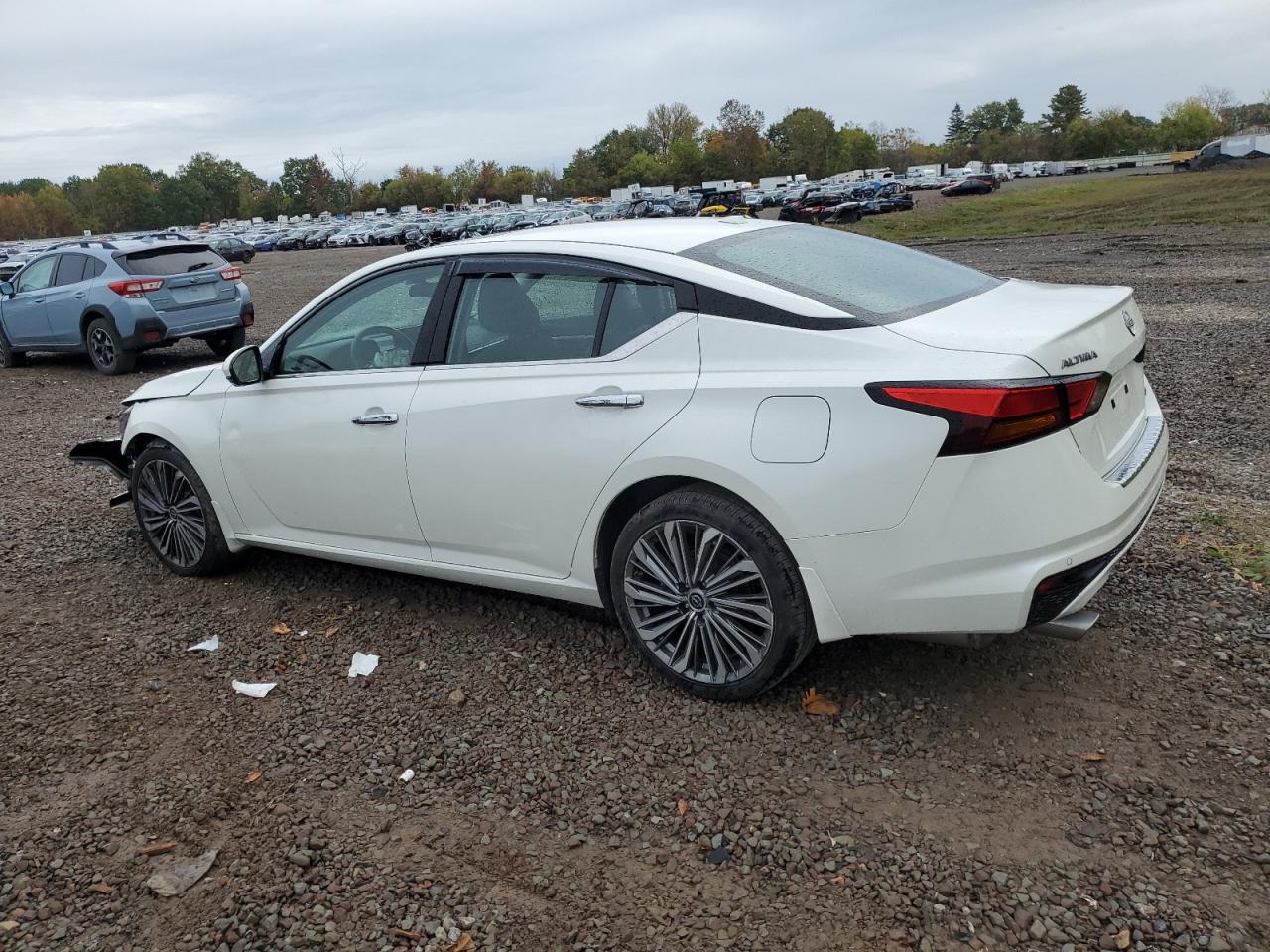 2023 Nissan Altima Sl - Фото 2