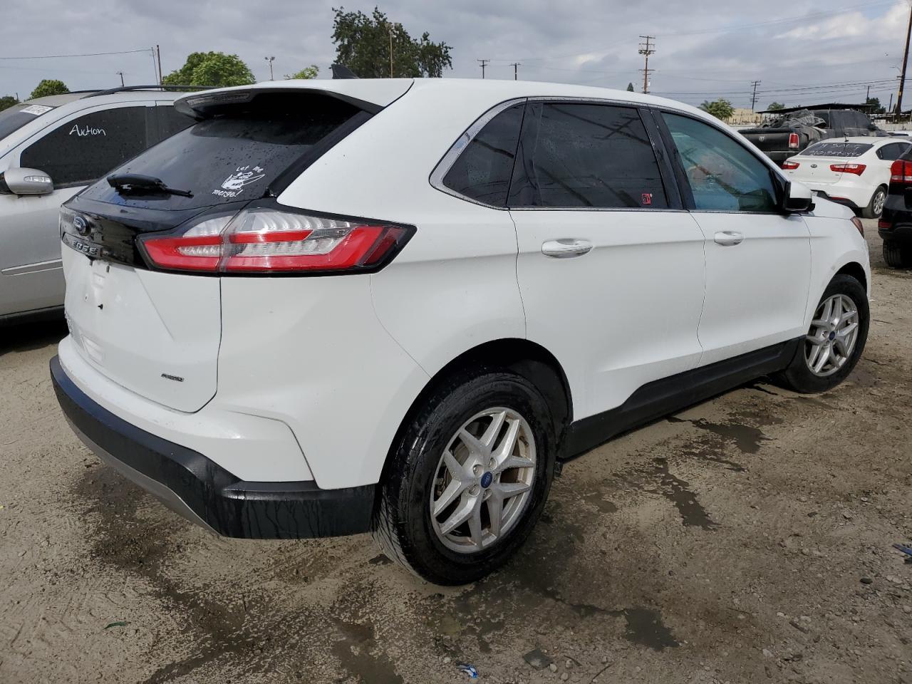 2022 Ford Edge Sel - Image 3