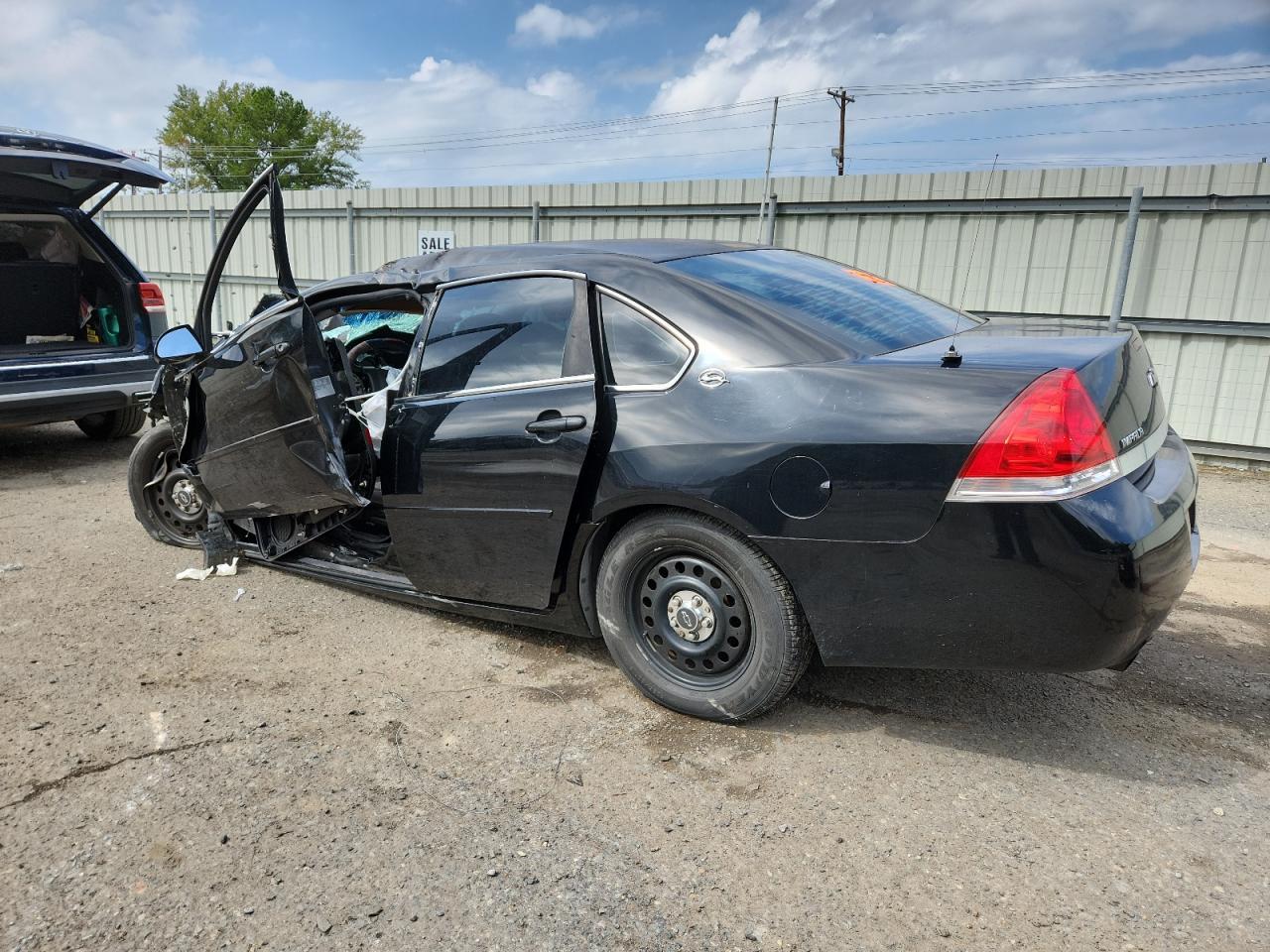 2006 Chevrolet Impala Police - Image 2