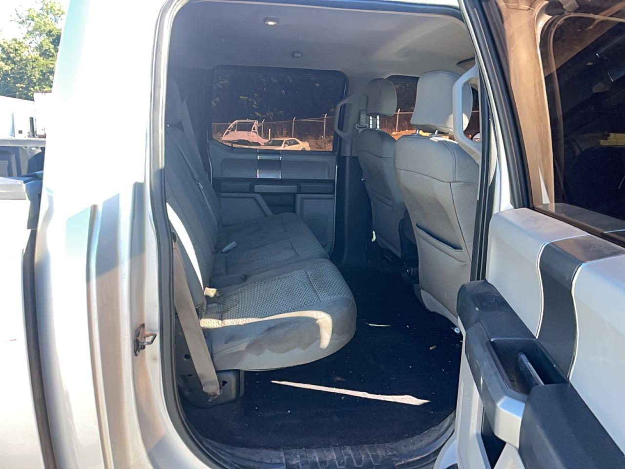 2015 Ford F150 Supercrew - Image 6