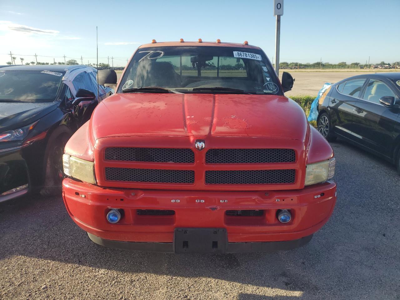 1998 Dodge Ram 2500 - Image 5