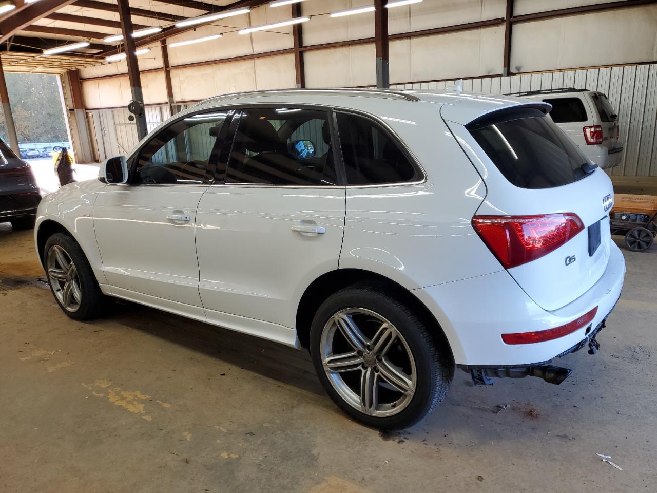 2011 Audi Q5 Prestige - Image 2