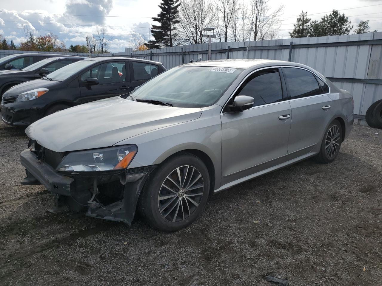 2014 Volkswagen Passat Sel