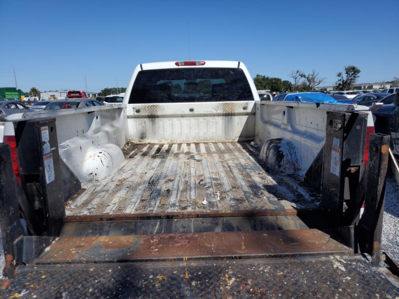 2009 GMC Sierra K3500 - Фото 6