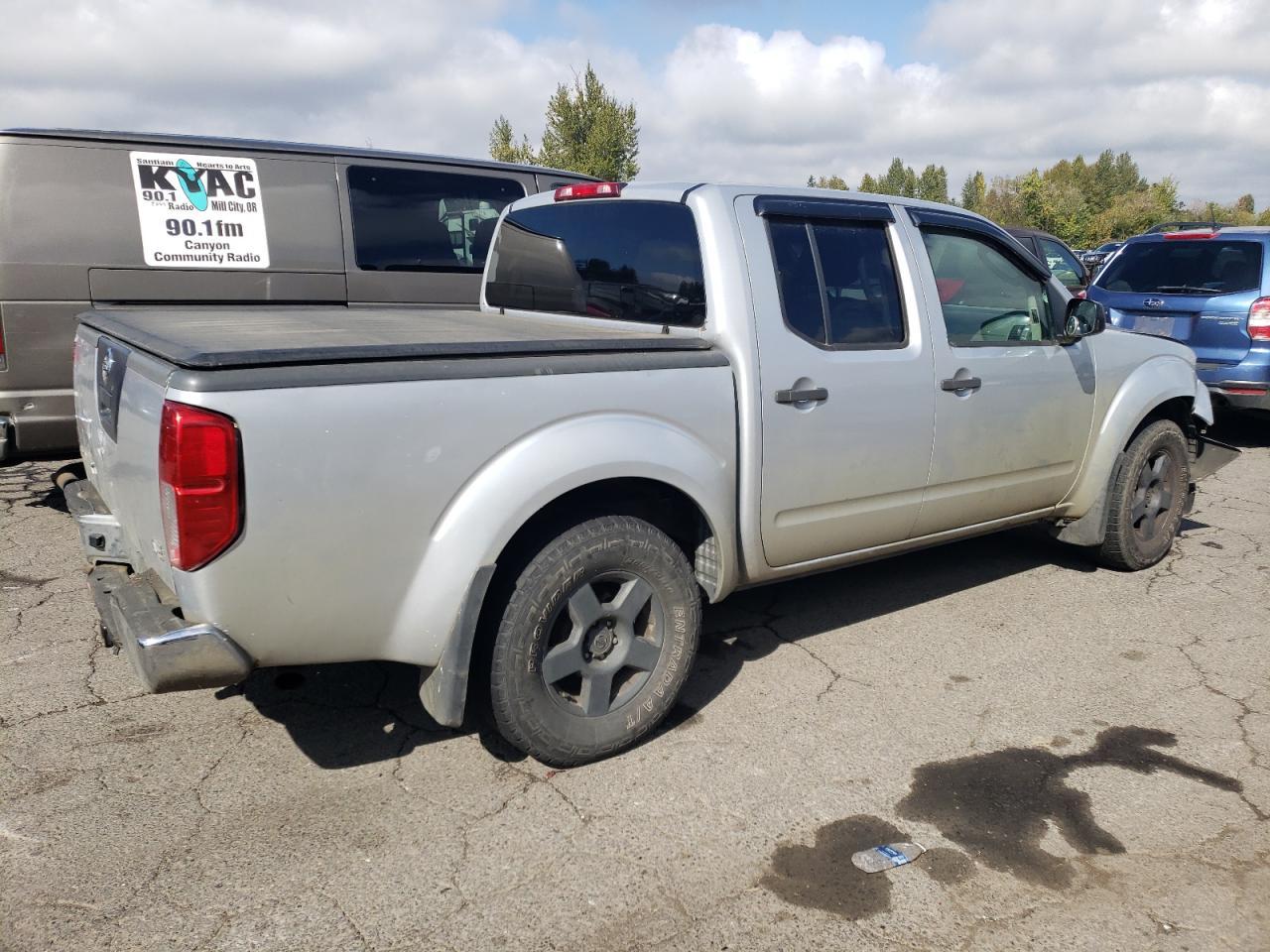 2008 Nissan Frontier Crew Cab Le - Фото 3