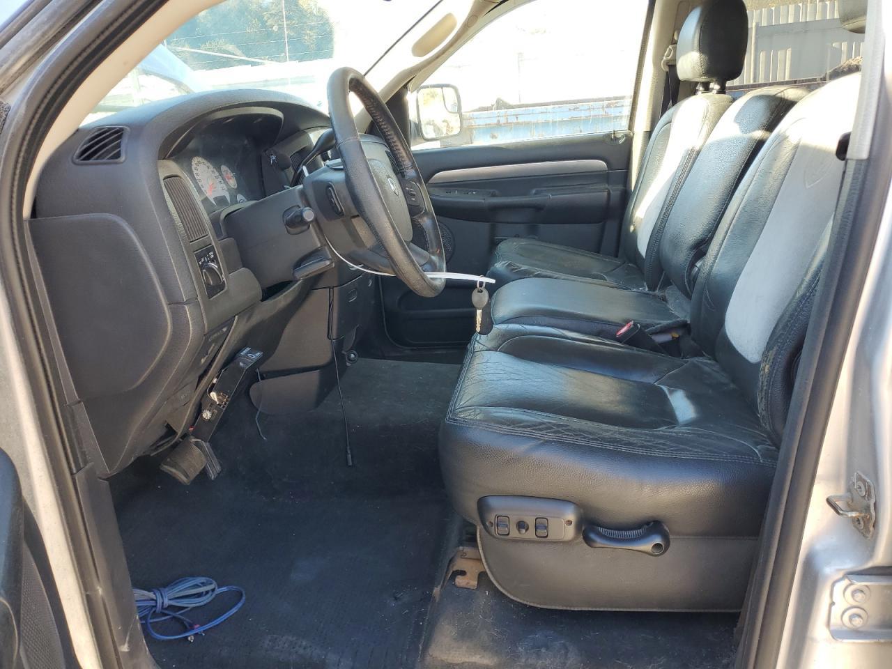2004 Dodge Ram 2500 St - Image 7