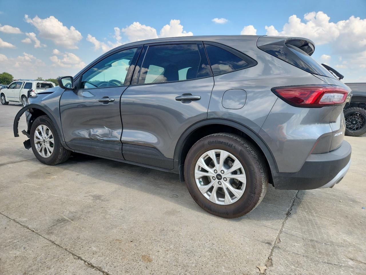 2025 Ford Escape Active - Фото 2