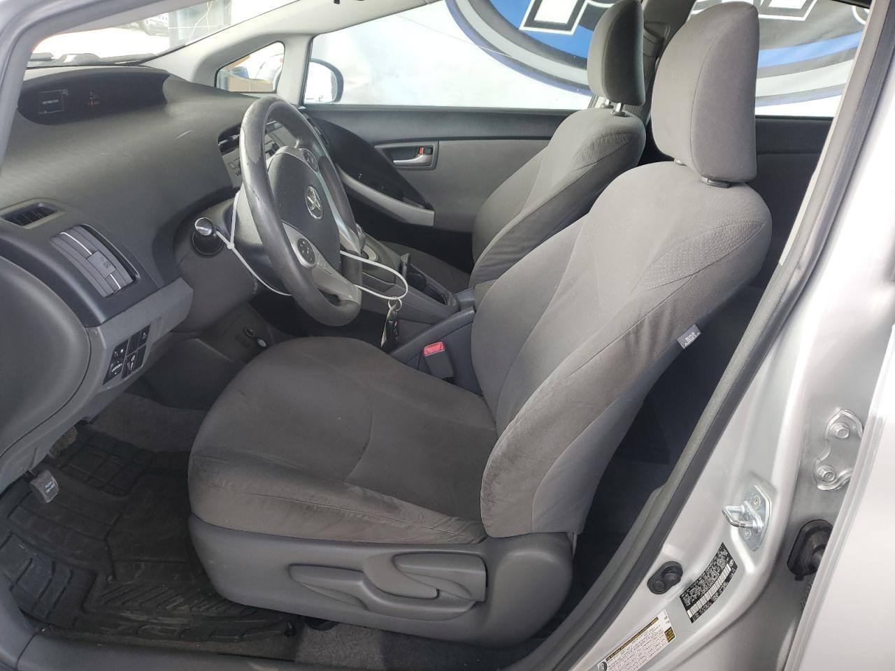 2011 Toyota Prius - Image 7
