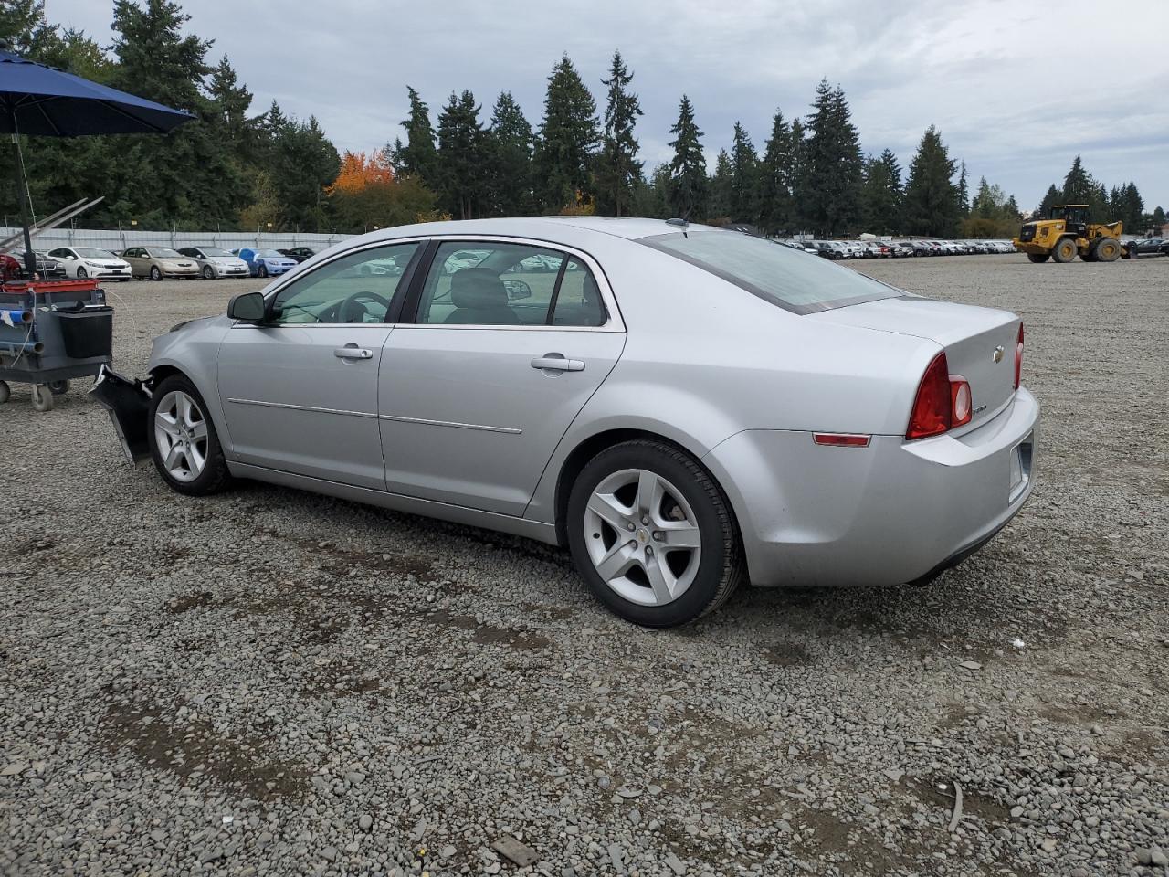 2009 Chevrolet Malibu Ls - Фото 2