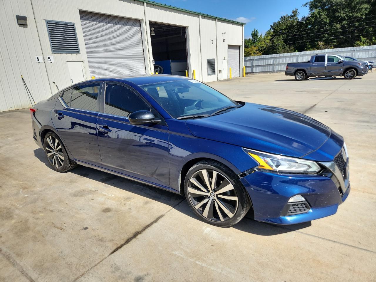 2022 Nissan Altima Sr - Image 4