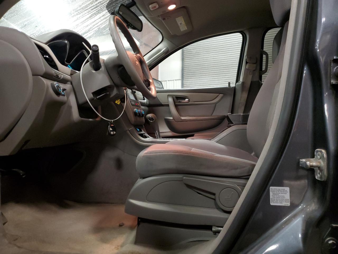 2013 Chevrolet Traverse Ls - Image 7