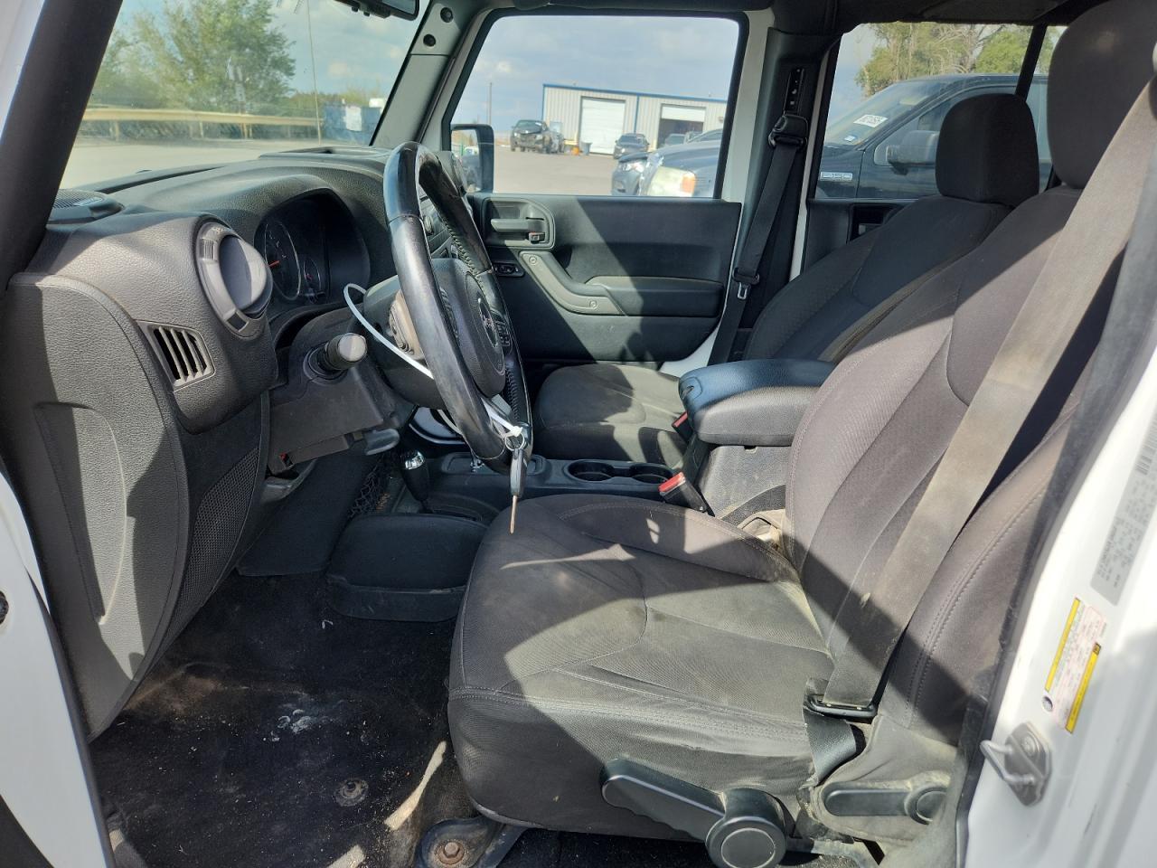 2015 Jeep Wrangler Unlimited Sport - Image 7