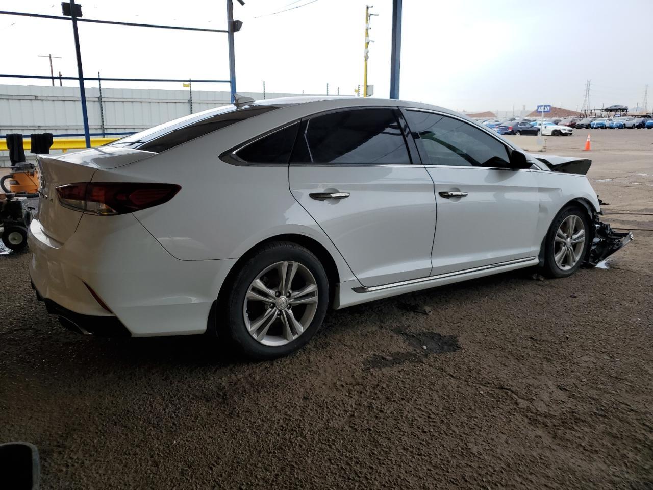 2019 Hyundai Sonata Limited - Image 3