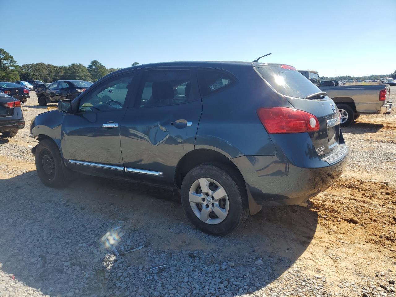 2014 Nissan Rogue Select S - Фото 2