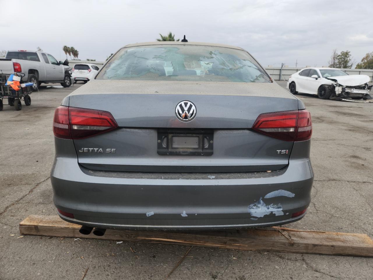 2016 Volkswagen Jetta Se - Фото 6