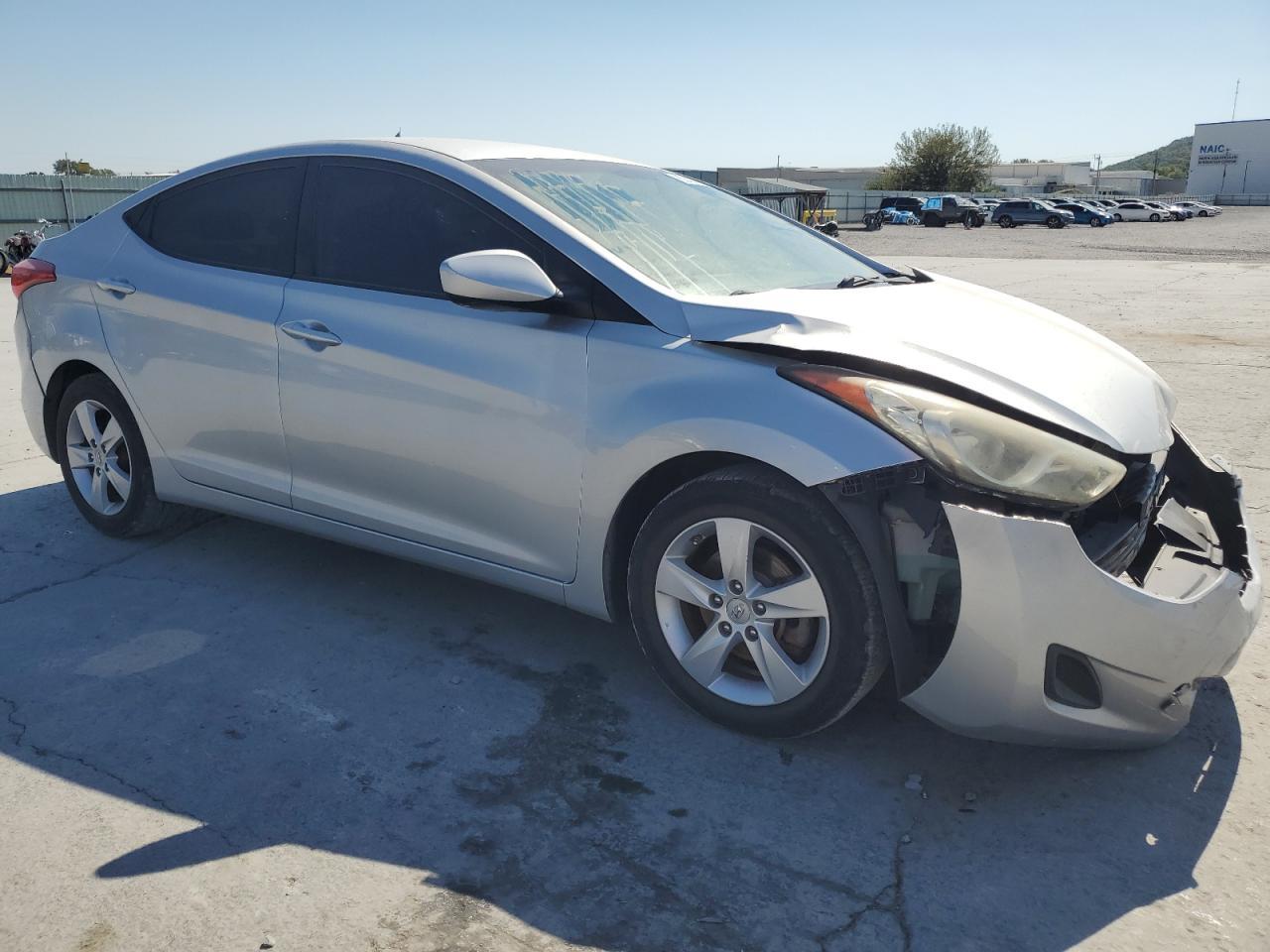 2013 Hyundai Elantra Gls - Image 4