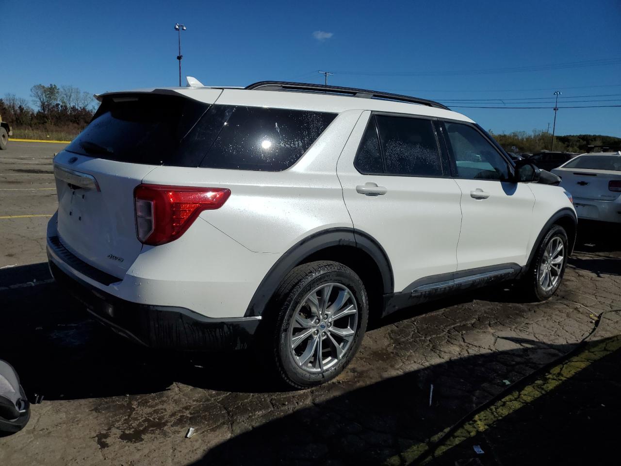 2022 Ford Explorer Xlt - Фото 3